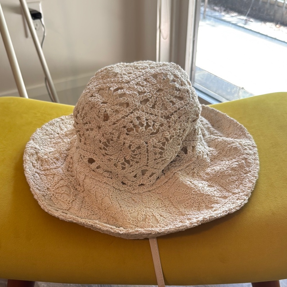 The Phluid Project Ivory Lace Hat